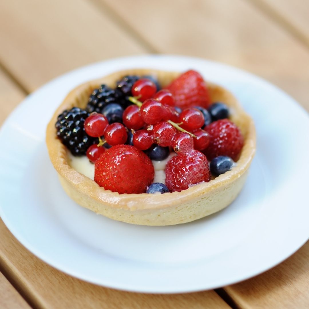Custard and Berry Tarts