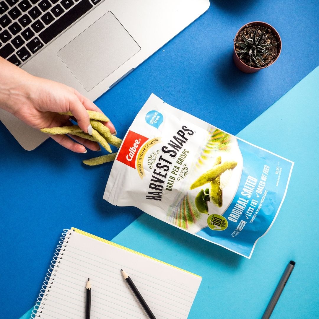 Calbee Harvest Snaps Original Salted Pea Crisps